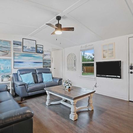 Pet-Friendly Lake Dallas Home Near Lewisville Lake Exterior foto